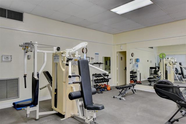 1707 28TH AVENUE DRIVE W, Bradenton, FL 34205