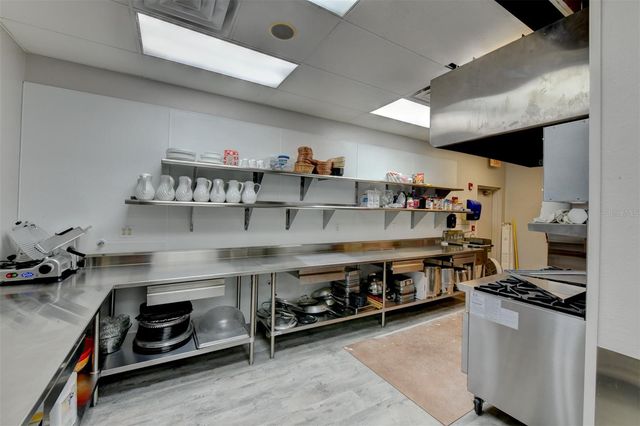 1707 28TH AVENUE DRIVE W, Bradenton, FL 34205