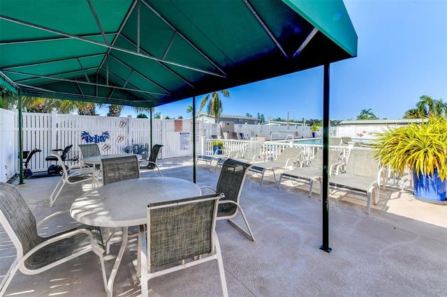 1707 28TH AVENUE DRIVE W, Bradenton, FL 34205