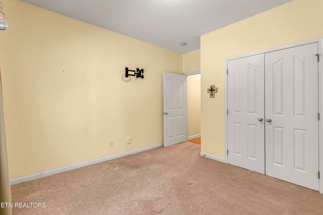 7204 Oakfield Lane, Powell, TN 37849