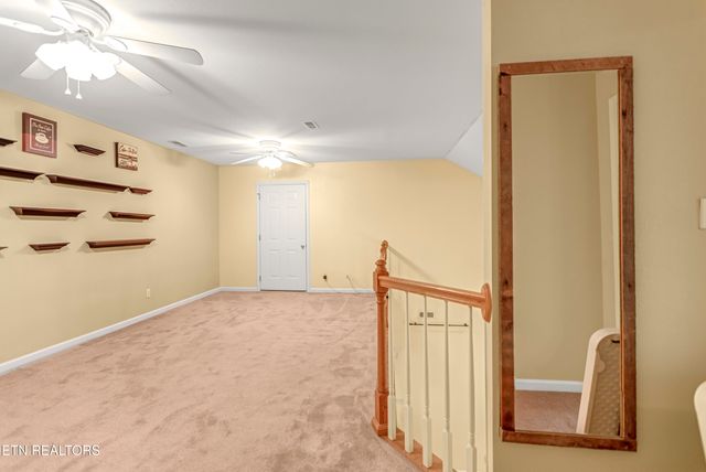 7204 Oakfield Lane, Powell, TN 37849