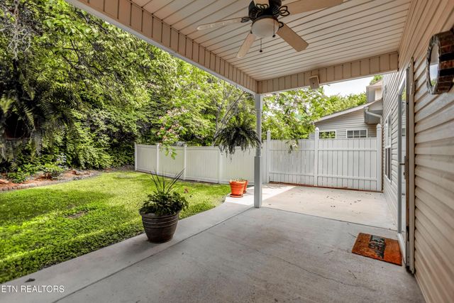 7204 Oakfield Lane, Powell, TN 37849