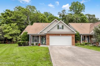 7204 Oakfield Lane, Powell, TN 37849