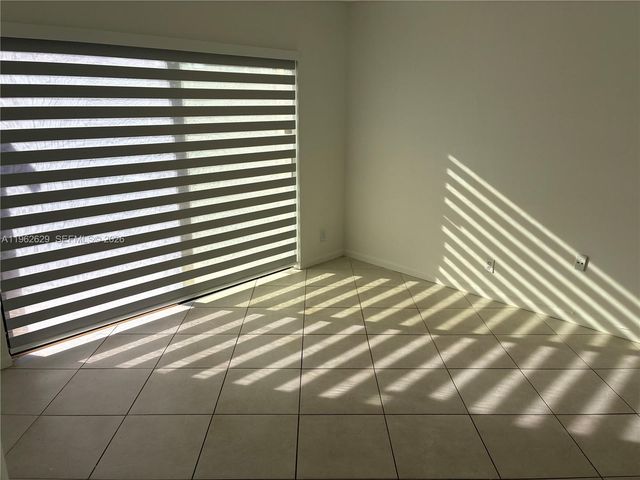 11611 SW 90th Ter, Miami, FL 33176