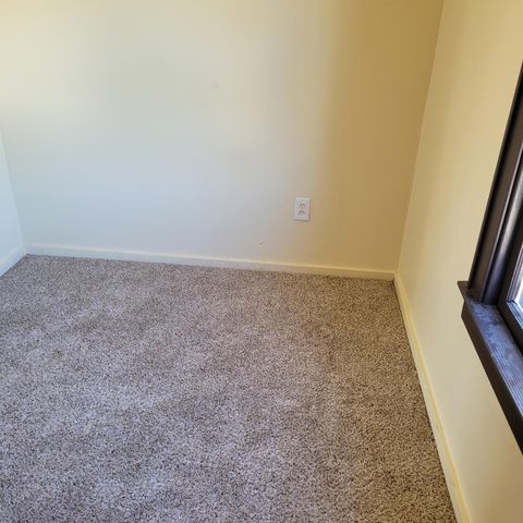 1295 Minnesota Avenue, Columbus, OH 43211