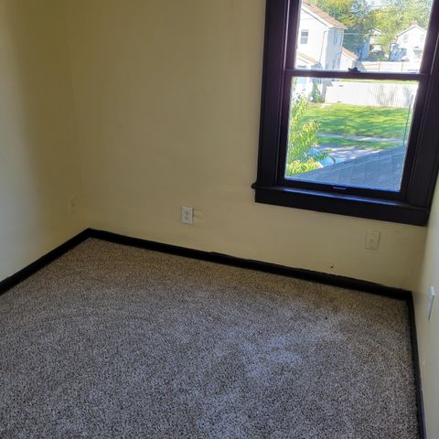 1295 Minnesota Avenue, Columbus, OH 43211