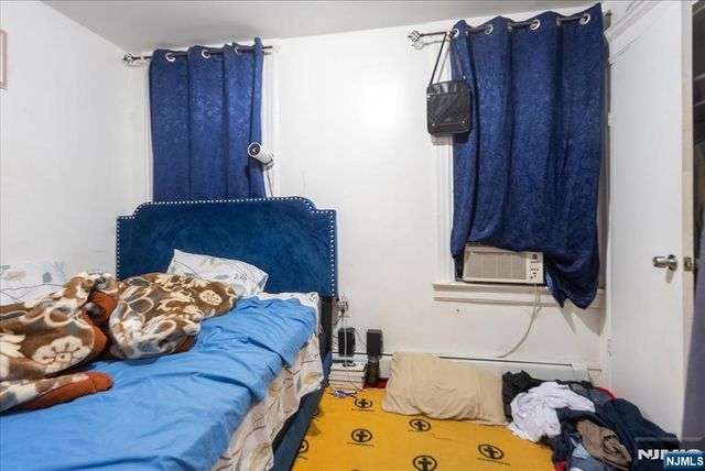 552 Norwood Street, East Orange, NJ 07018