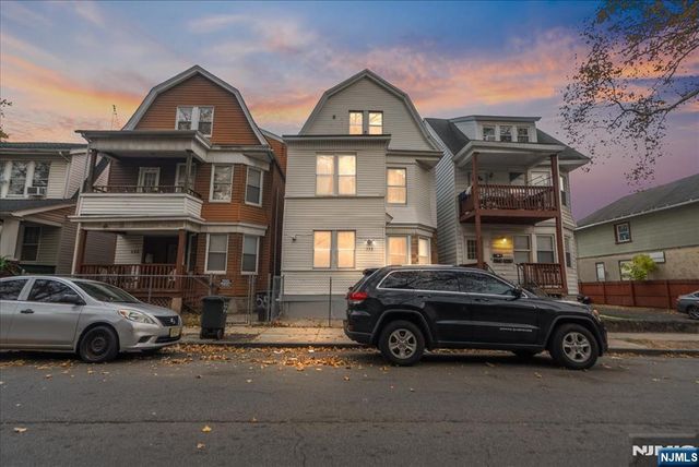 552 Norwood Street, East Orange, NJ 07018