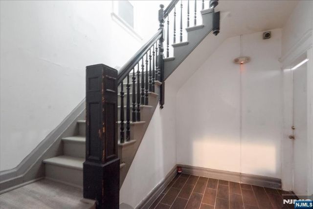 552 Norwood Street, East Orange, NJ 07018