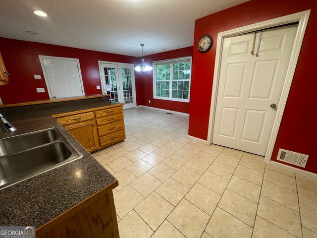 14 RAYELEE Circle, Jasper, GA 30143