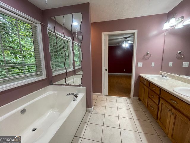 14 RAYELEE Circle, Jasper, GA 30143
