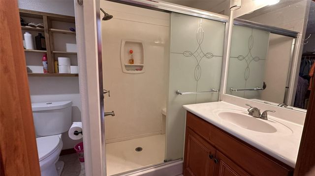 404 N Wilson Street, Madisonville, TX 77864