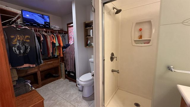 404 N Wilson Street, Madisonville, TX 77864