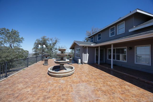 41101 Lilley Mountain Drive, Coarsegold, CA 93614