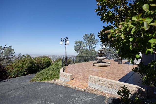 41101 Lilley Mountain Drive, Coarsegold, CA 93614
