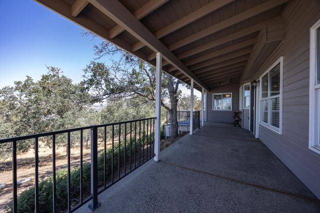 41101 Lilley Mountain Drive, Coarsegold, CA 93614