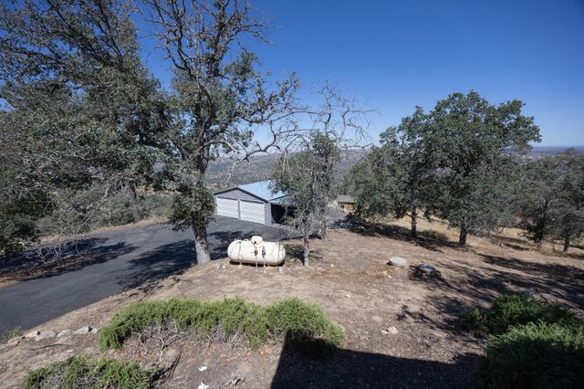 41101 Lilley Mountain Drive, Coarsegold, CA 93614