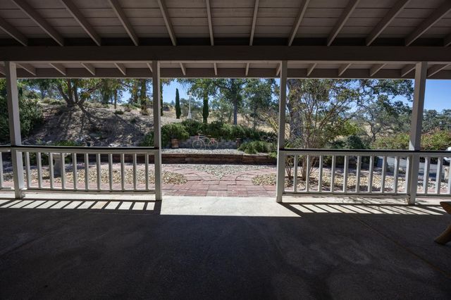 41101 Lilley Mountain Drive, Coarsegold, CA 93614