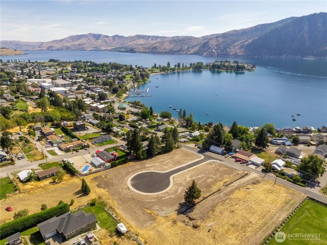 15 Indigo Lane, Manson, WA 98831