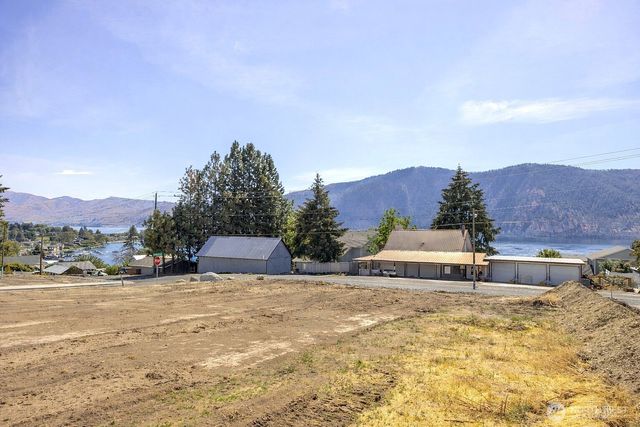 15 Indigo Lane, Manson, WA 98831