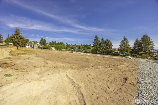 15 Indigo Lane, Manson, WA 98831