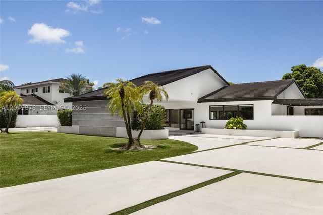 8960 SW 118th St, Miami, FL 33176