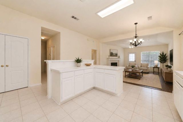 10011 Redoak Pass Lane, Houston, TX 77064