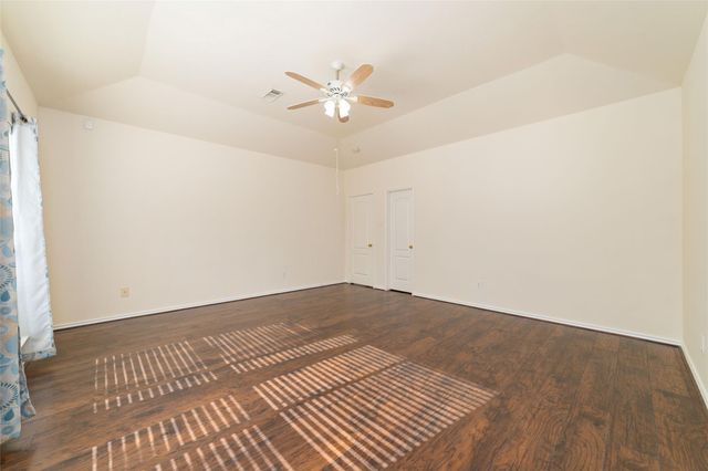 10011 Redoak Pass Lane, Houston, TX 77064