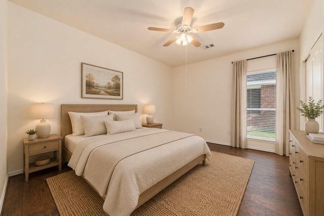 10011 Redoak Pass Lane, Houston, TX 77064