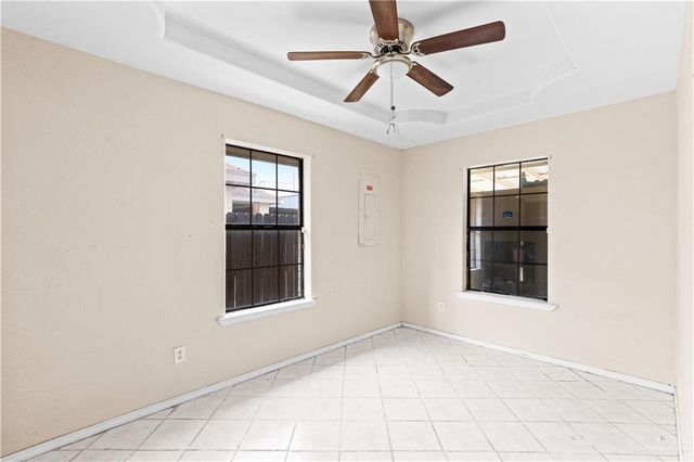 8601 Las Palmas Drive, Pharr, TX 78577