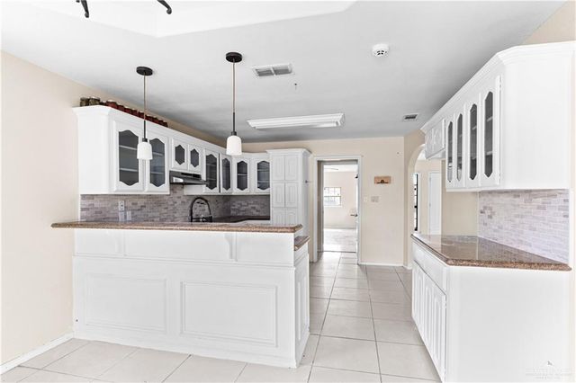8601 Las Palmas Drive, Pharr, TX 78577