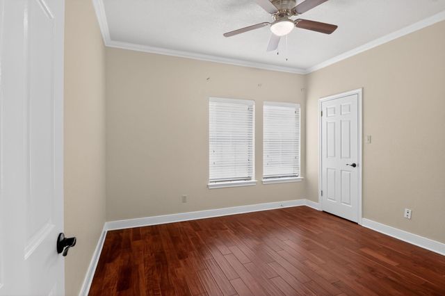 128 Mockingbird LN, Georgetown, TX 78633