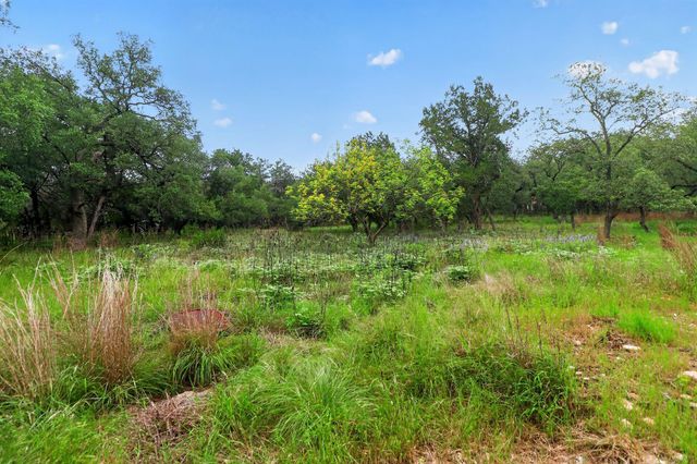 128 Mockingbird LN, Georgetown, TX 78633