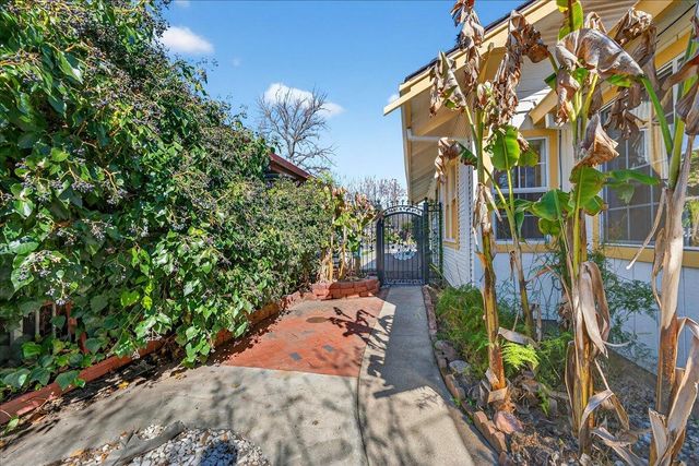 7429 Alexander Street, Gilroy, CA 95020