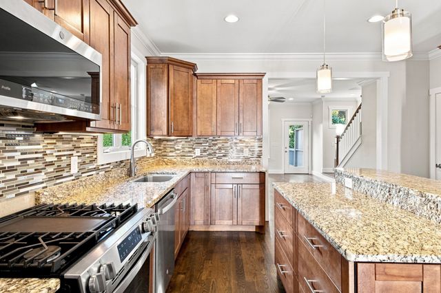 2822 W Kirkwood Ave, Nashville, TN 37204