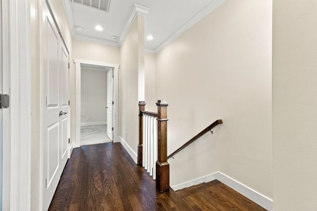 2822 W Kirkwood Ave, Nashville, TN 37204