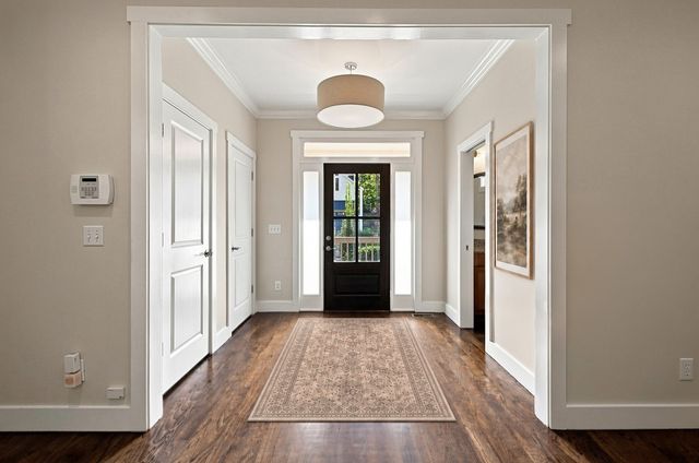 2822 W Kirkwood Ave, Nashville, TN 37204