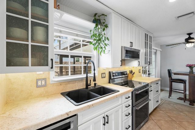 17995 Anchor Drive, Jupiter, FL 33458