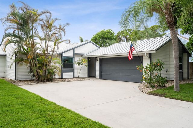 17995 Anchor Drive, Jupiter, FL 33458