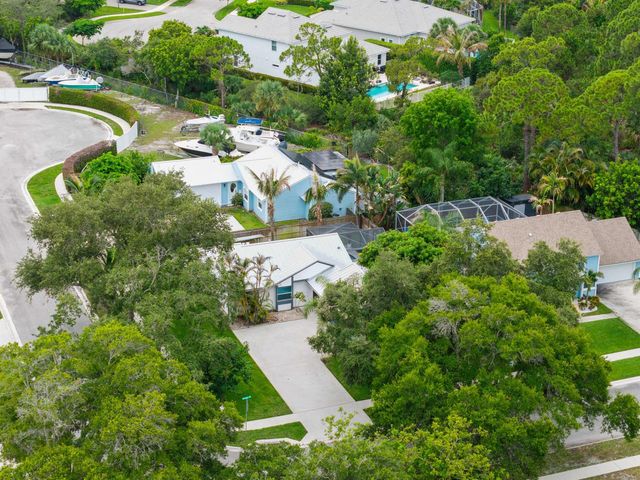 17995 Anchor Drive, Jupiter, FL 33458