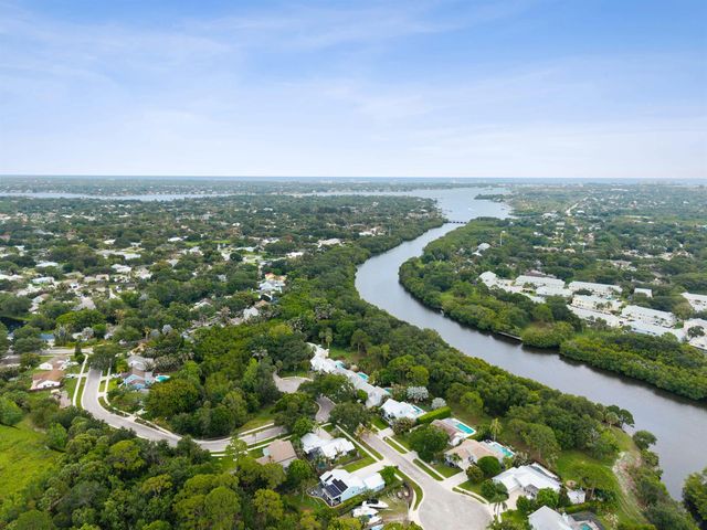 17995 Anchor Drive, Jupiter, FL 33458