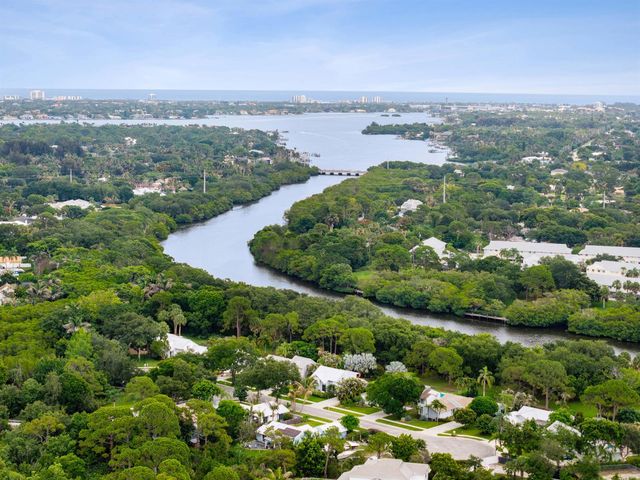 17995 Anchor Drive, Jupiter, FL 33458