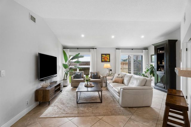 17995 Anchor Drive, Jupiter, FL 33458