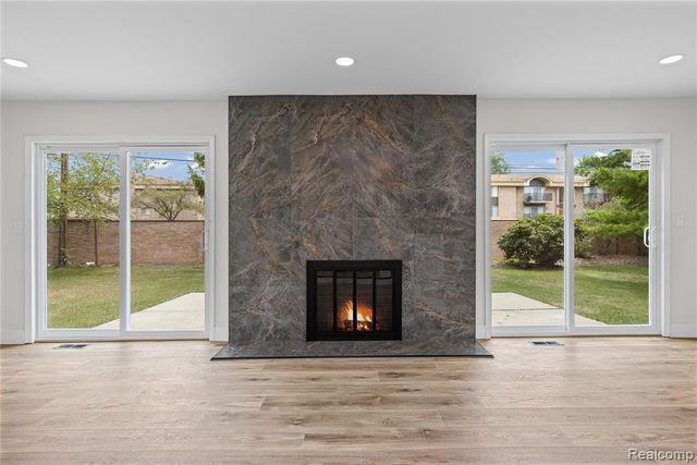 30190 Northgate Drive, Southfield, MI 48076