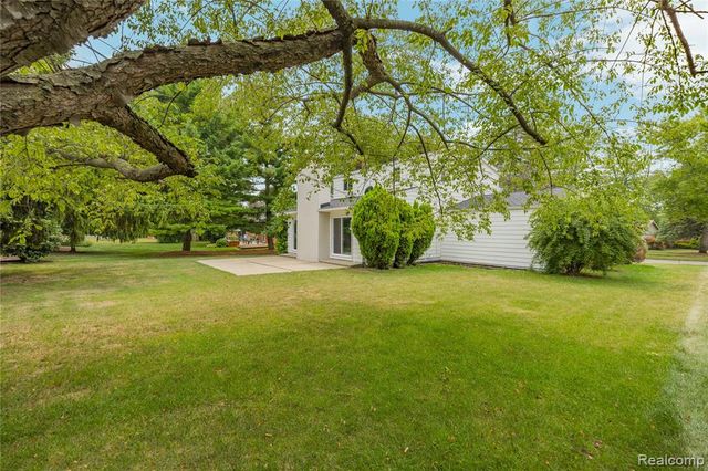 30190 Northgate Drive, Southfield, MI 48076