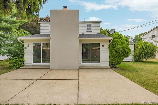 30190 Northgate Drive, Southfield, MI 48076