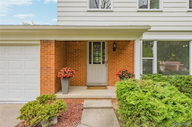 30190 Northgate Drive, Southfield, MI 48076