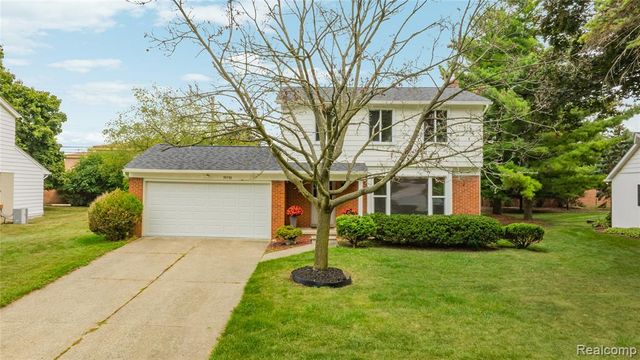 30190 Northgate Drive, Southfield, MI 48076