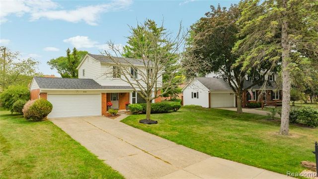 30190 Northgate Drive, Southfield, MI 48076