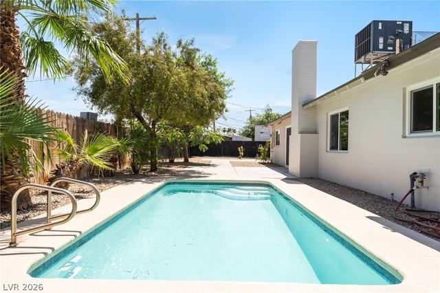 2935 Boise Street, Las Vegas, NV 89121